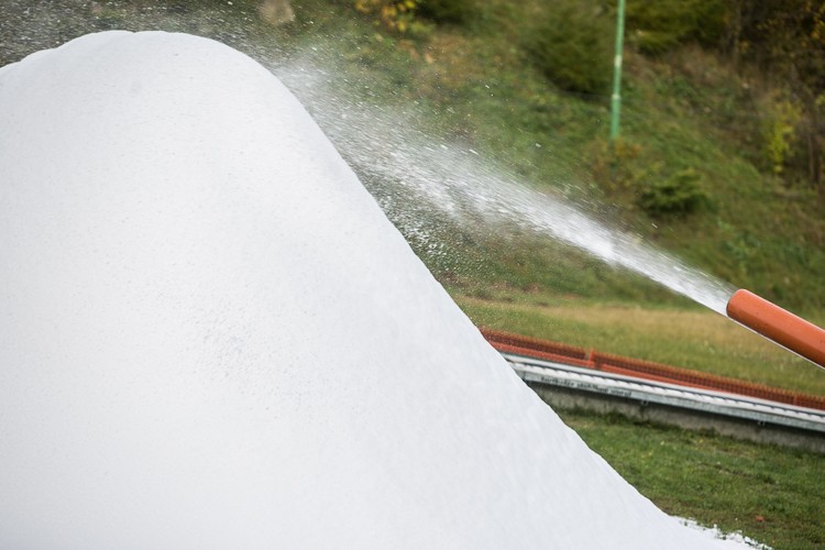 snowmaker