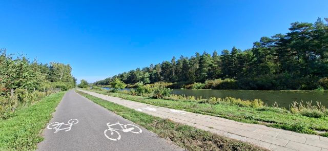 Trasa Ścieżka rowerowa nad Kanałem Żerańskim - zdjęcie 2 z 3
